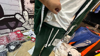 Showroom - Green